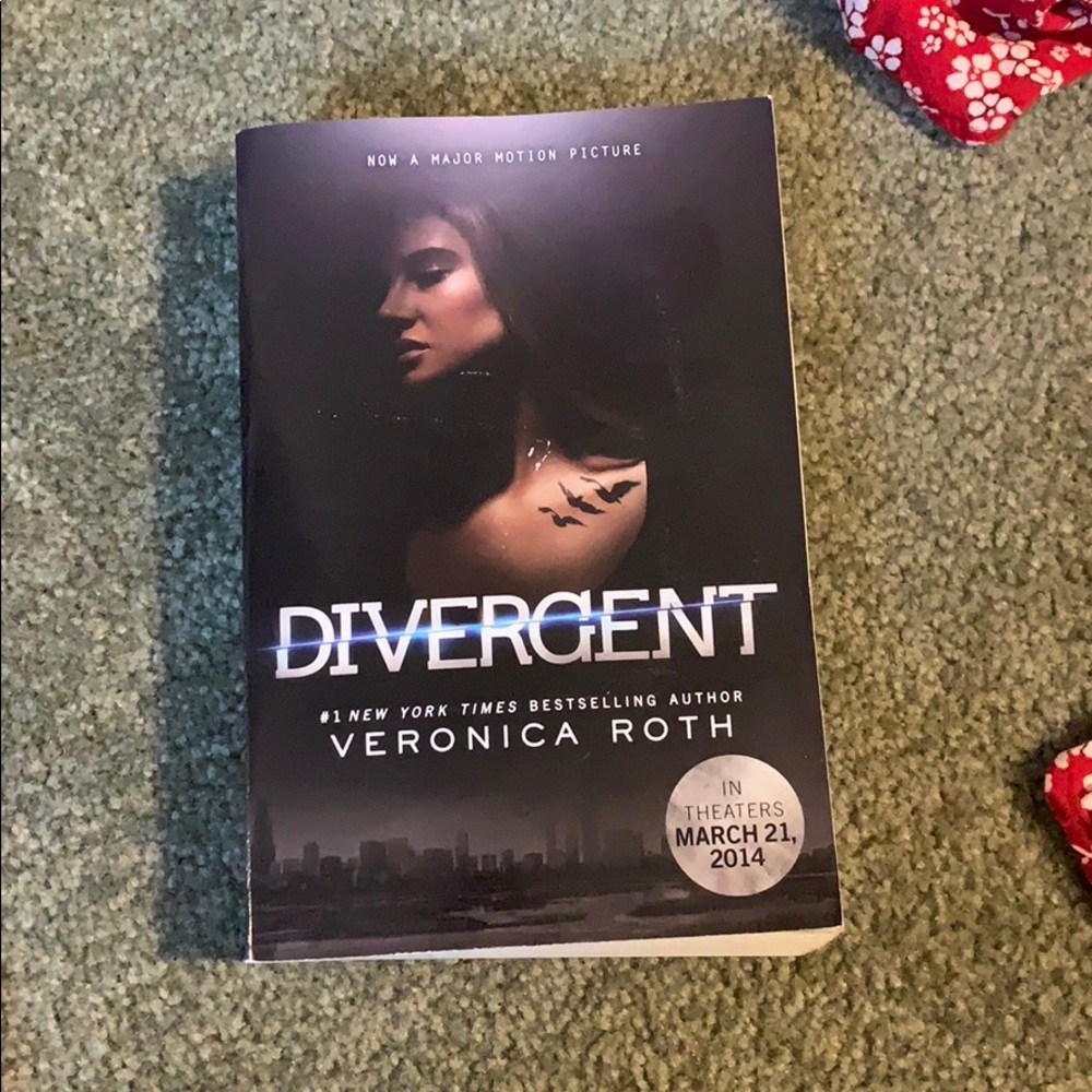 Divergent
